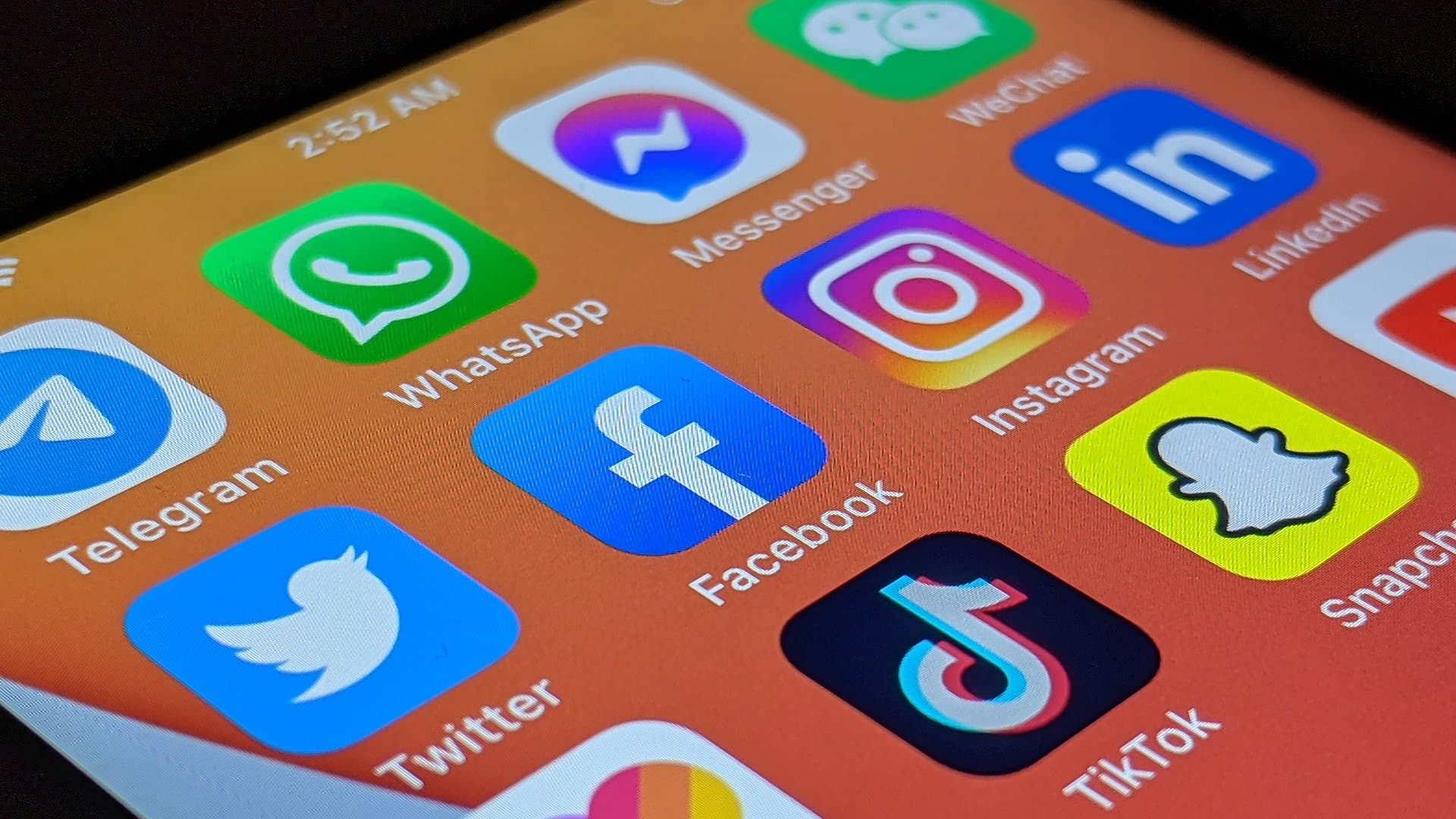 Pali Instagram, Fejsbuk i Mesindžer, problem i sa Vocapom