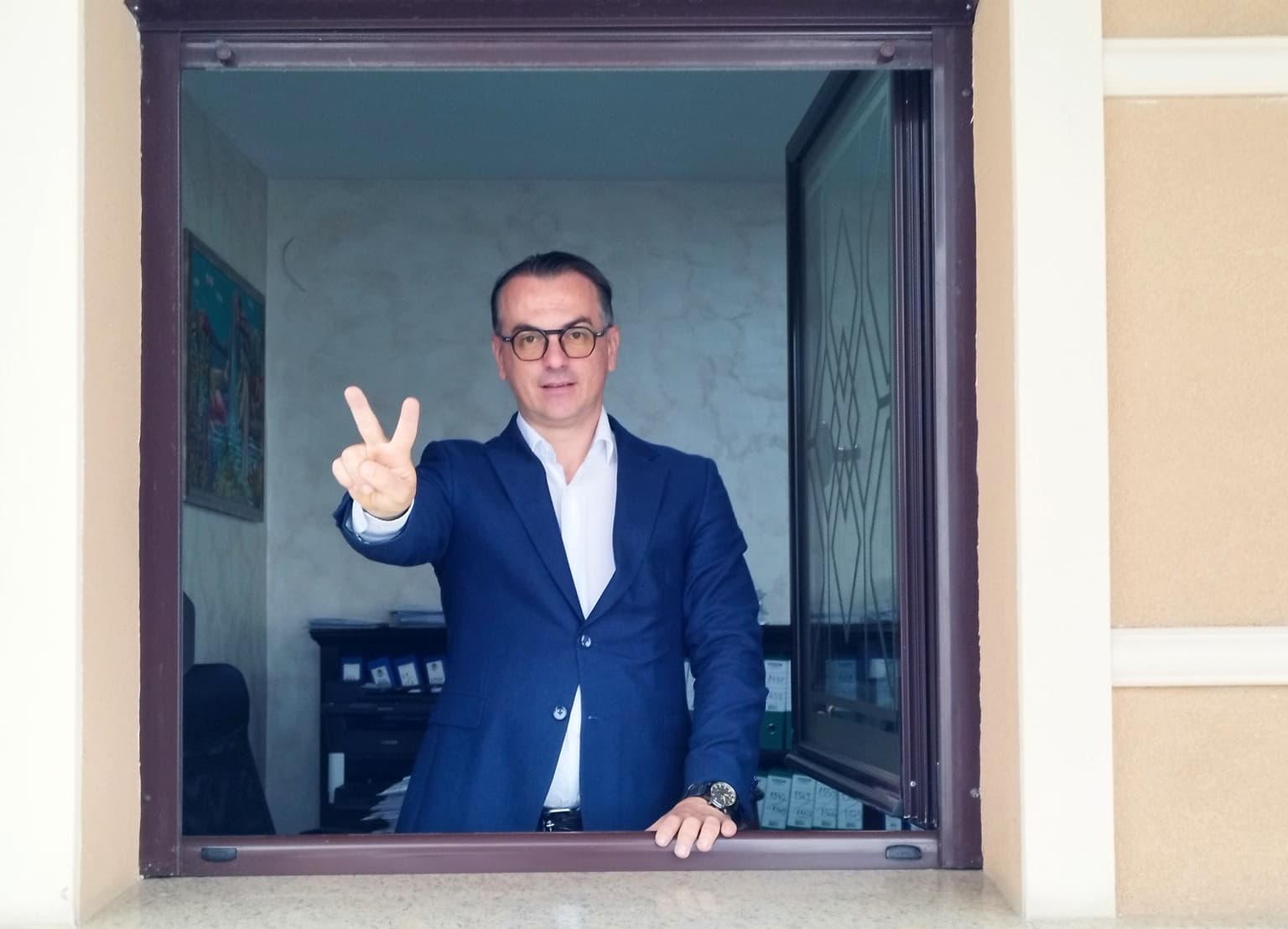 GG Ivan V. Ćalović - Istina i Čast kod notara overili izjavu da neće biti postizborne saradnje sa SNS