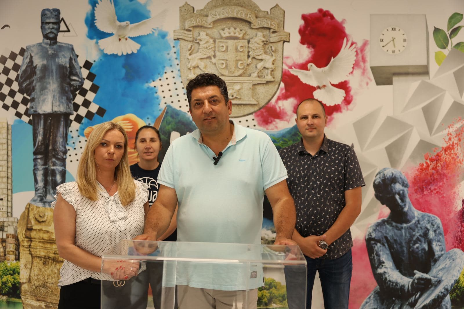 Opozicionari u Čačku pregledaju izborni materijal: Ustanovili smo mnoge nedostatke - SNS nije iznad 50 odsto