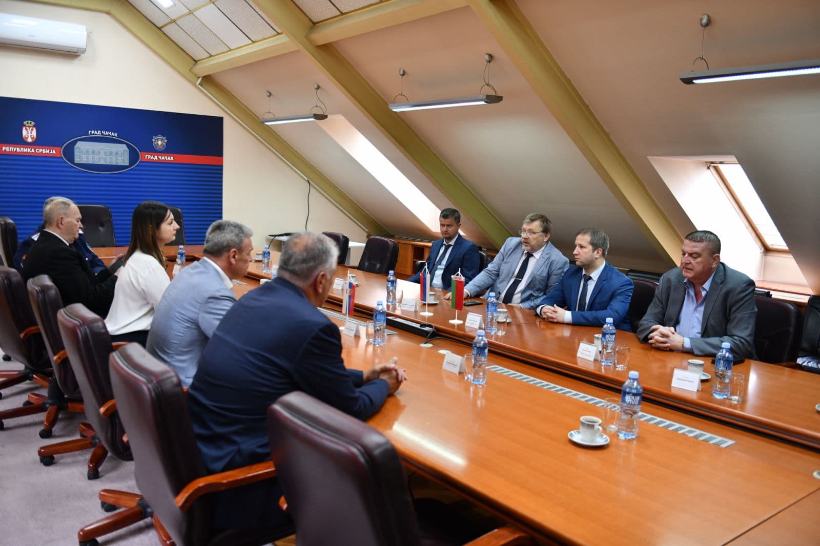 Predstavnici ambasada Ruske Federacije i Belorusije u poseti Čačku povodom otvaranja Ruskog kulturnog centra