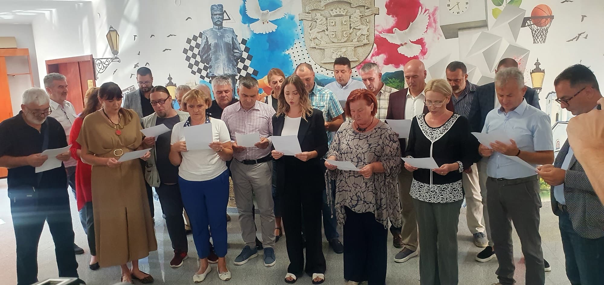 Odbornici opozicije položili zakletvu u skupštinskom holu