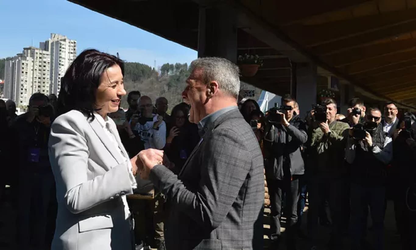 Cenu njihove nesposobnosti plaćaju građani