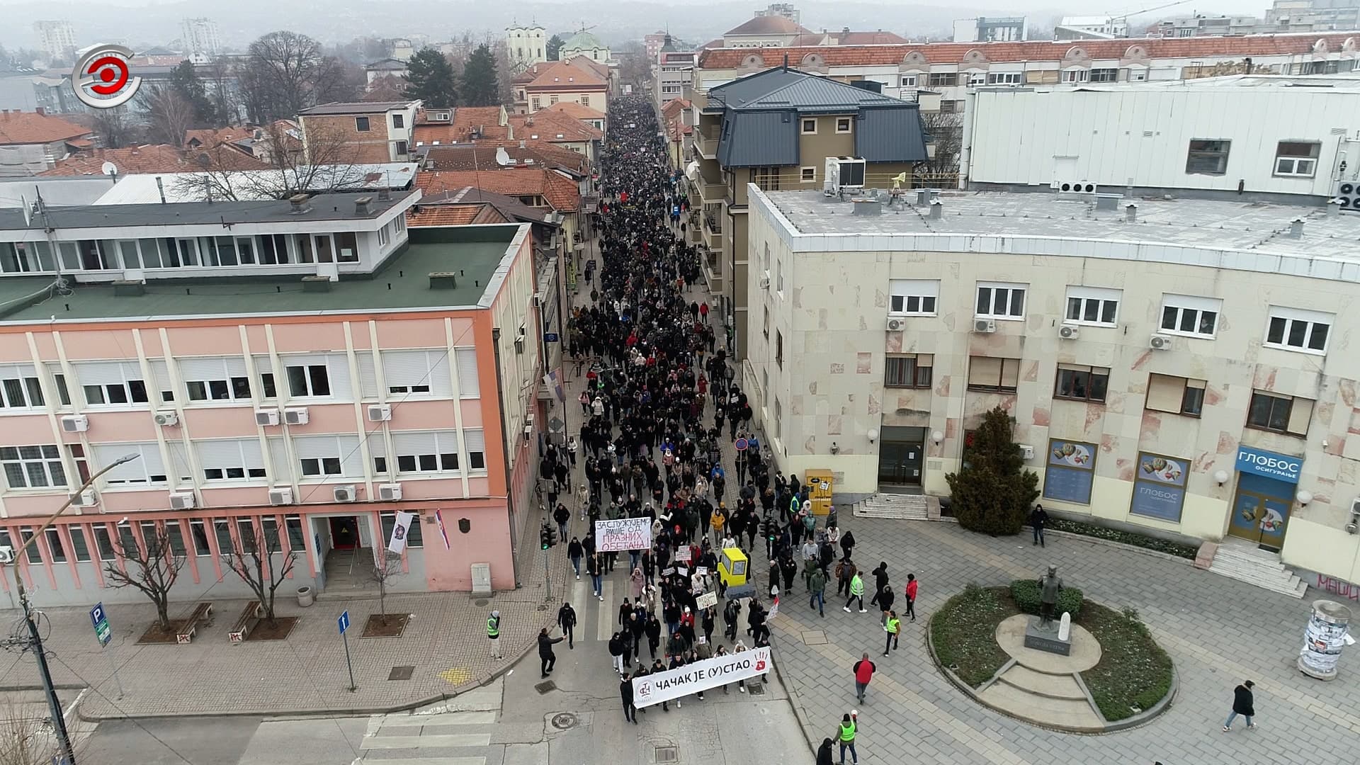 Protestna šetnja studenata i maturanata: Čačak je (u)stao! (VIDEO)