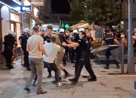 Uhapšeni Čačanin odvezen na bolnički pregled (VIDEO)