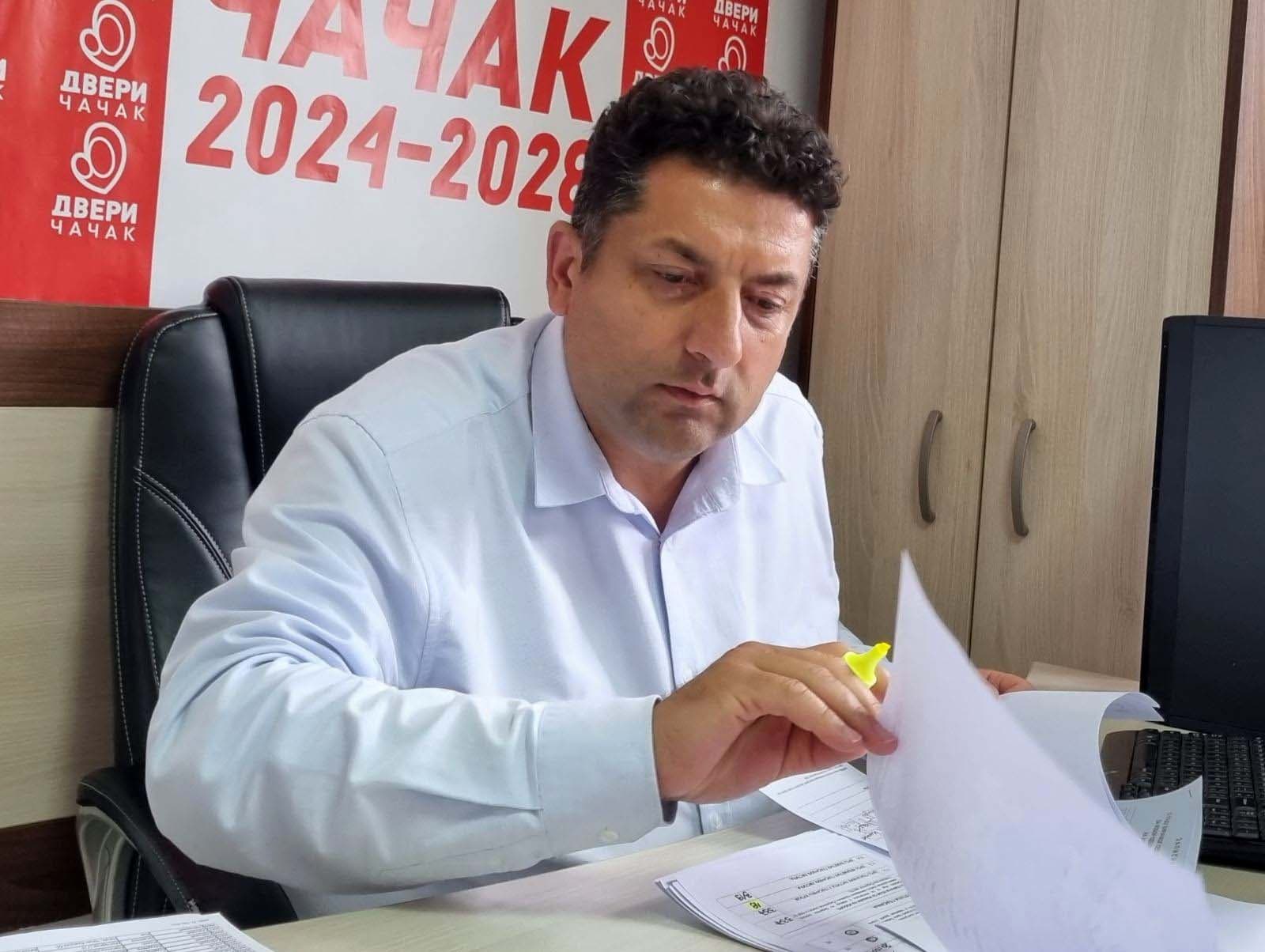 Simović: Bezuslovno i apsolutno podržavam studentsku listu, biću čuvar kutija na izborima!