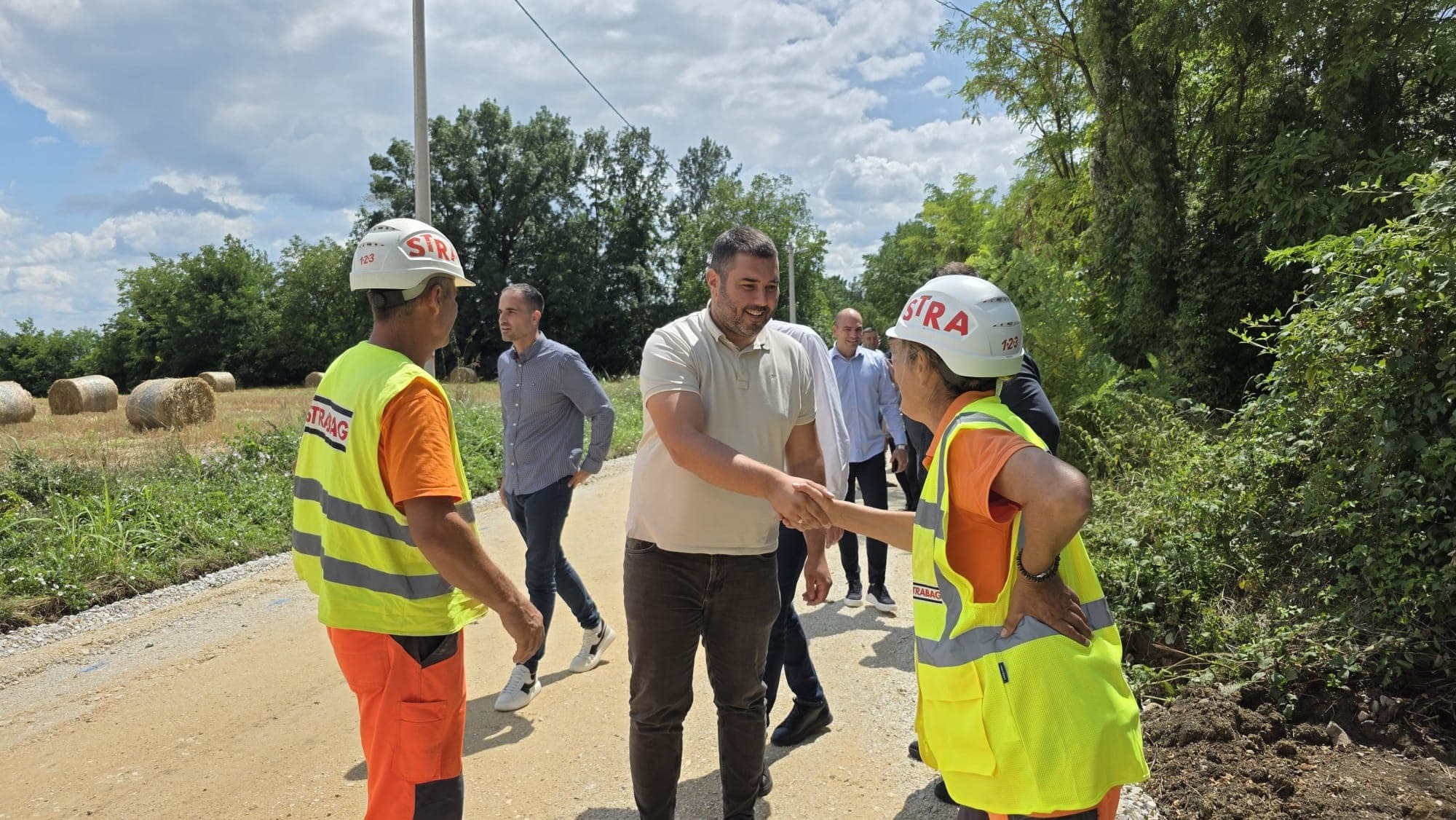 Unapređenje seoske infrastrukture: Završena prva faza asfaltiranja u zaseoku Ilijak u Mrčajevcima
